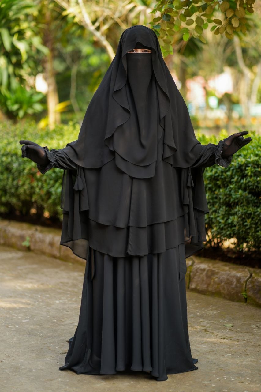 নাফিজা সেট
